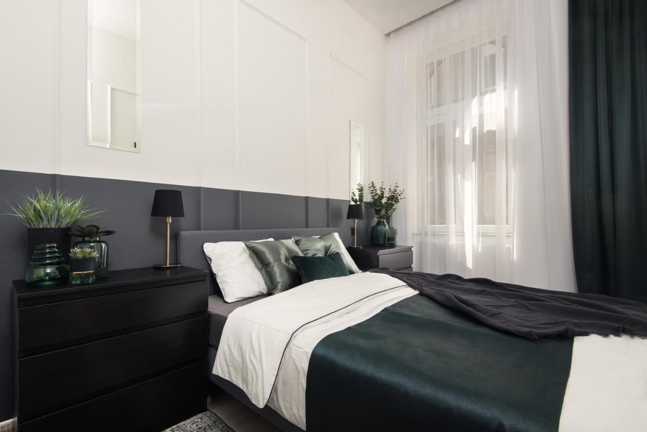 Hollo 3 Bedroom Downtown Apartment Будапеща Екстериор снимка