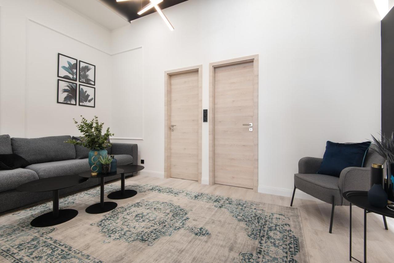 Hollo 3 Bedroom Downtown Apartment Будапеща Екстериор снимка